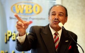 Президент WBO: Почему не критикуют Головкина за отказ драться с Уордом?