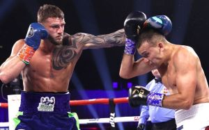 Джо Смит победил Максима Власова, завоевав вакантный титул WBO в полутяжелом весе