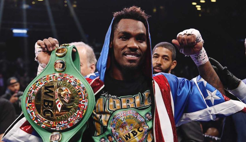 Джермалл Чарло лишен титула, а также назван новый чемпион WBC в среднем весе