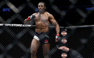 Фрэнсис Нганну хочет возглавить первый турнира UFC в Африке