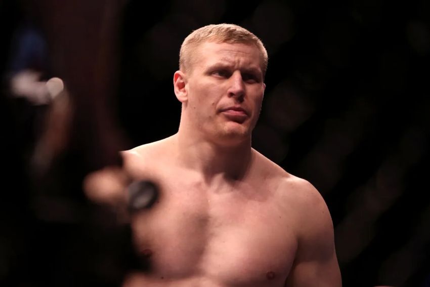 Виталий Минаков оценил титульные шансы Павловича в UFC