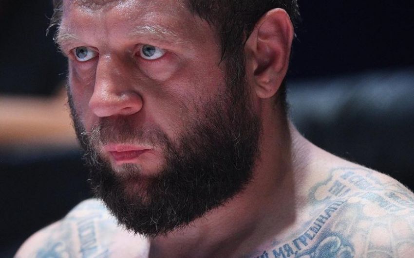 Пьяный Александр Емельяненко попал в ДТП и оказал сопротивление сотрудникам полиции