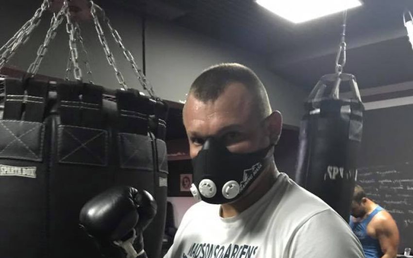 Руденко возобновил тренировки после поражения от Поветкина 