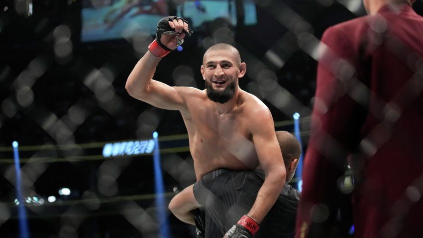 Хамзат Чимаев высказался о свисте болельщиков в его адрес на UFC 279
