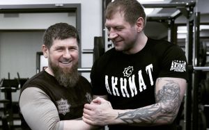 Александр Емельяненко рассказал, как проходит самоизоляция в гостях у Кадырова