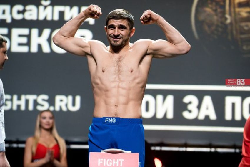 Ахмед Алиев нокаутировал Магомедсайгид Алибеков и стал новым чемпионом FIGHT NIGHTS GLOBAL в легком весе