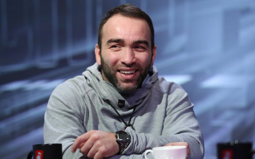 Камил Гаджиев: "Плохо, что фанаты Моргенштерна хотят выглядеть так же, как он. Что хорошего, если накрашенные пацаны будут гулять в женских шубах по Москве?"