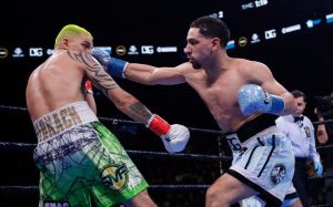 Дэнни Гарсия уверенно прошел Ивана Редкача единогласным решением судей