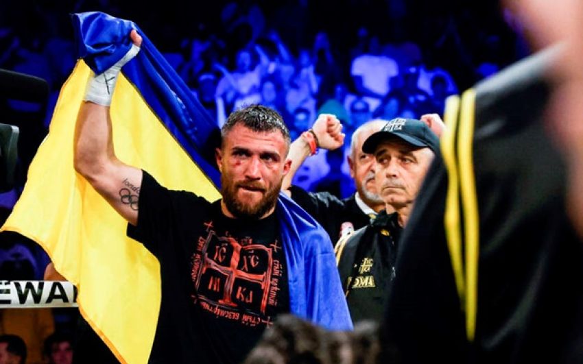 Александр Красюк отреагировал на новость о возобновлении карьеры Ломаченко