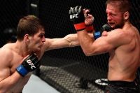 Мовсар Евлоев победил Ника Ленца на UFC 257