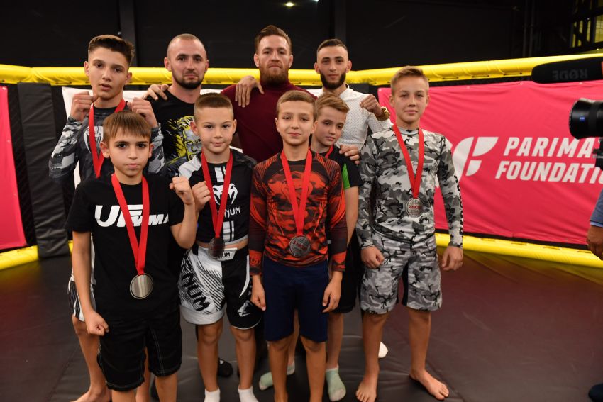 В Киеве прошел турнир по MMA среди детей, который посетил Конор МакГрегор