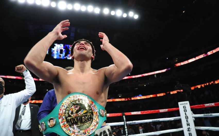 Президент Golden Boy Promotions заявил, что Райан Гарсия не будет драться с Пакьяо