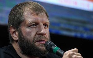 Александр Емельяненко подтвердил факт переговоров с Bare Knuckle FC