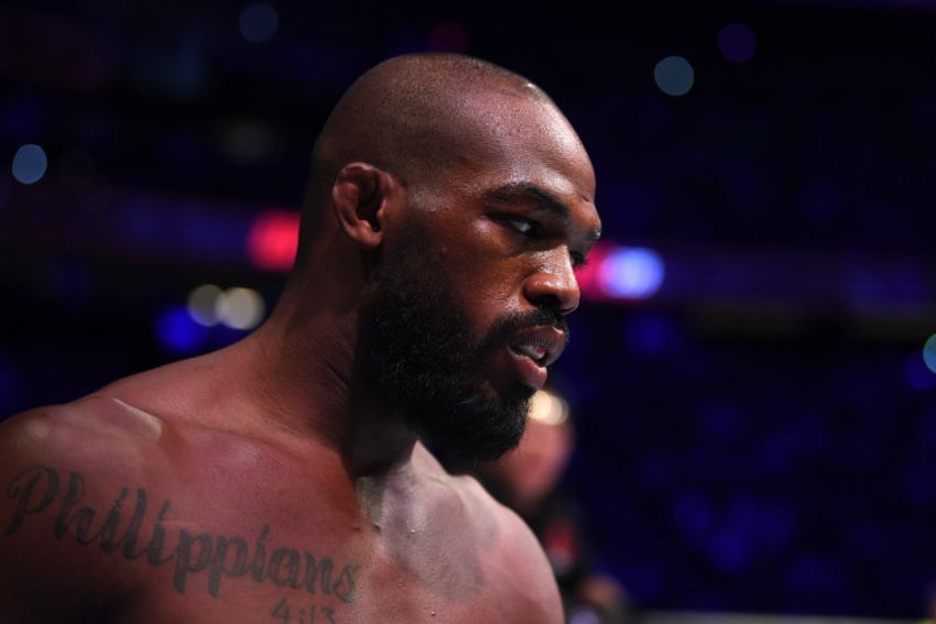 Джон Джонс раздосадован отказом UFC улучшить финансовые условия за бой с Нганну