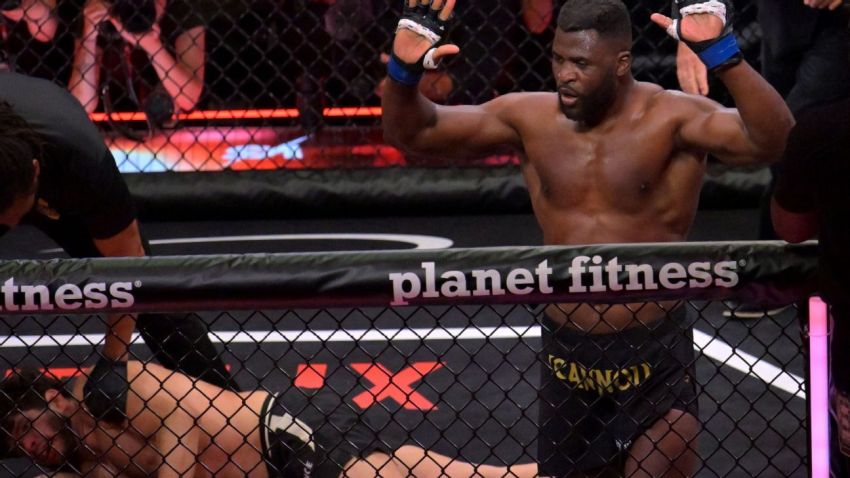 Фрэнсис Нганну нокаутировал Филипе Линса на MVP MMA 1