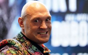 Тайсон Фьюри объяснил, почему внезапно передумал завершать карьеру
