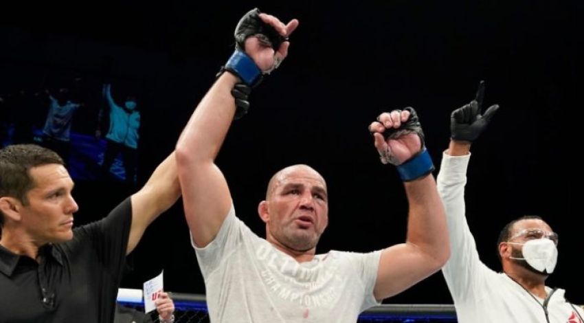 Гловер Тейшейра отклоняет любые предложения UFC на следующий бой: "Я буду драться только за титул"