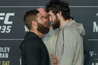 Битва взглядов участников турнира UFC 235: Джон Джонс - Энтони Смит