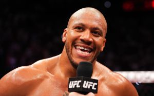 Сирил Ганн надеется в следующем бою побороться за вакантный титул UFC в тяжелом весе