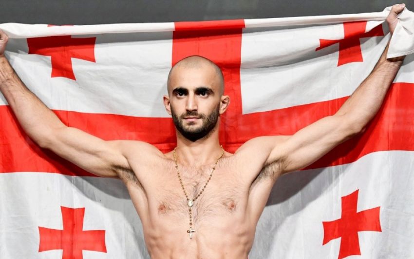 Гига Чикадзе проведет бой против Эдсона Барбозы в главном событии турнира UFC Fight Night