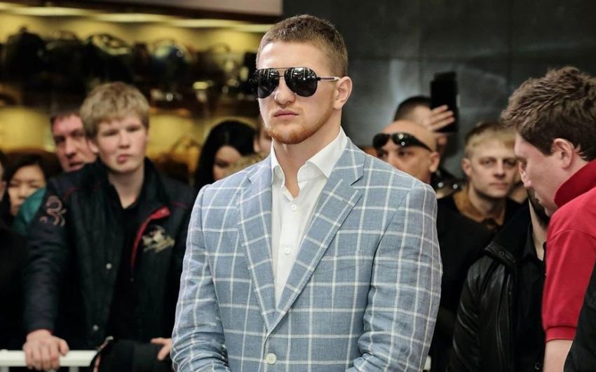 Виталий Минаков - о драке на турнире AMC Fight Nights Global: "Было противно и неприятно, что Минееву летело со всех сторон"