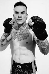 Cristian Leon