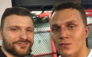 Игорь Лазорин о бое Дацик - Тарасов: "К третьему раунду это уже был не спорт"