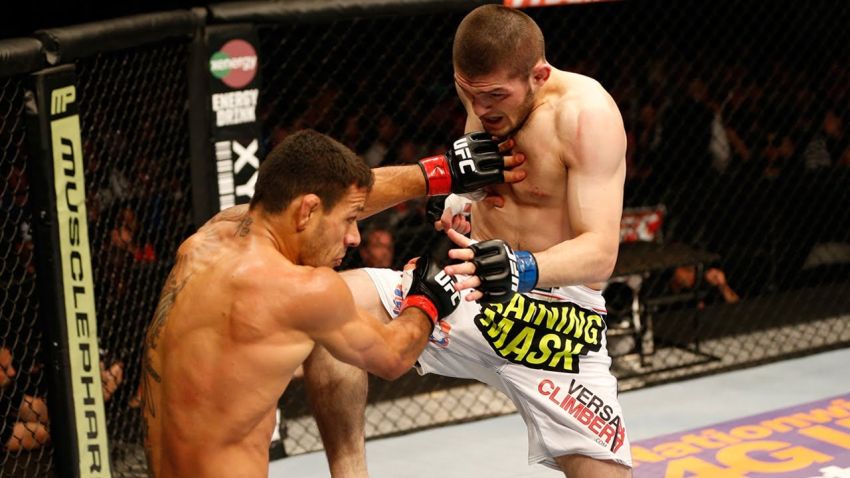 Видео боя Хабиб Нурмагомедов - Рафаэль Дос Аньос UFC on Fox 11