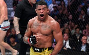 Гилберт Бернс возмутился решением UFC отдать Ковингтону бой с Эдвардсом: "Очень умный ход"