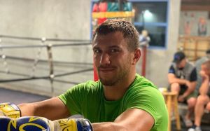 Василий Ломаченко приступил к спаррингам в ходе подготовки к поединку против Педрасы