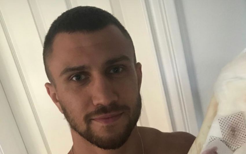 Фредди Роуч: "Василий Ломаченко не должен проводить разминочный бой"