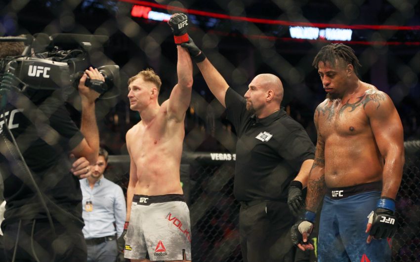 Александр Волков оценил Грега Харди после победы на UFC Fight Night 163