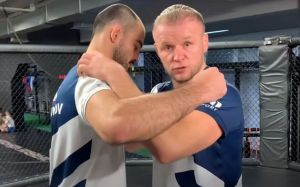 Александр Шлеменко объяснил, почему Корешков согласился подраться с Хабиловым