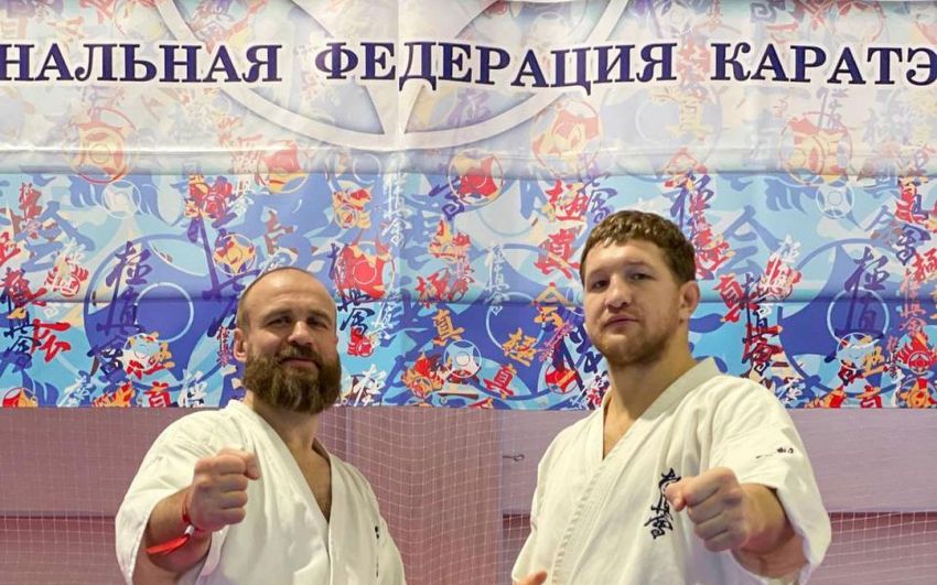Владимир Минеев получил черный пояс по каратэ