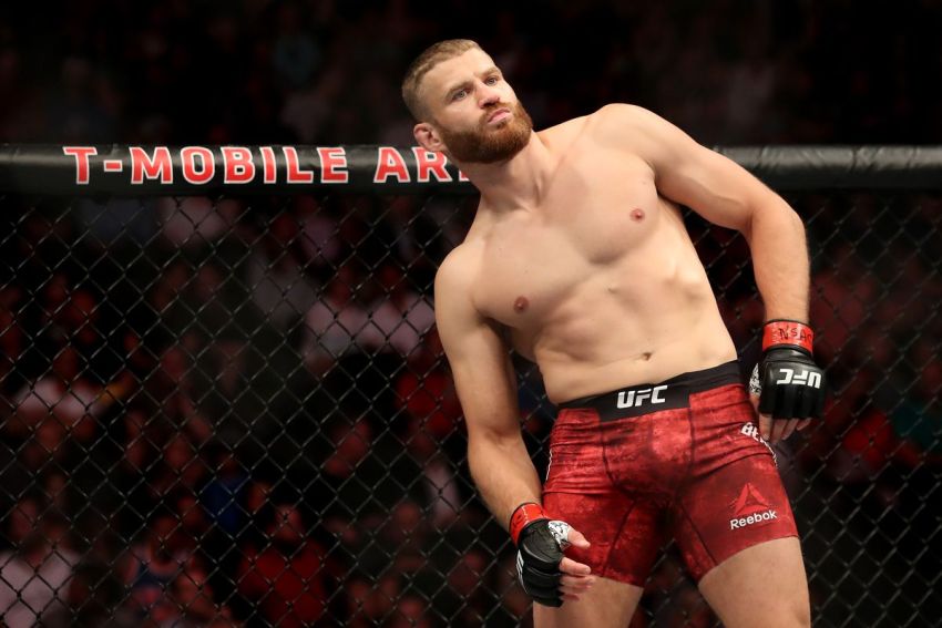 Турнир UFC London пополнился двумя боями