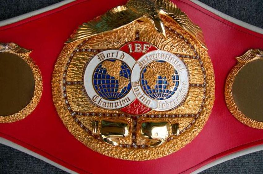 IBF дала 30 дней Головкину и Уэйду чтобы договориться о бое