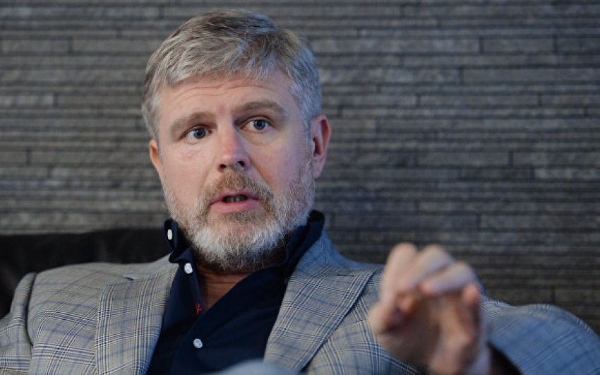 Рябинский: переговоры с командой Стиверна о бое с Поветкиным продолжаются