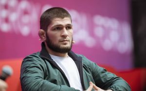 Роман Копылов верит, что Хабиб смог бы успешно выступать в среднем весе: "Борьба увеличивает твои шансы стать чемпионом UFC"
