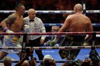 Дерек Чисора раскритиковал рефери боя Усик - Фьюри: "Это был самый медленный отсчет в истории бокса"