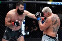 Андрей Орловский победил Карлоса Фелипе на UFC Fight Night 195