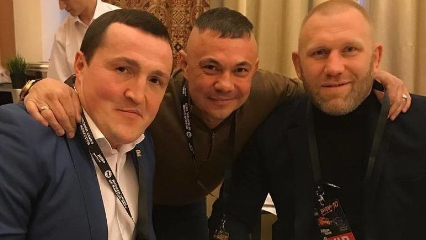 Денис Лебедев рассказал, почему Харитонов примирился с Яндиевым: "Подошли, попросили люди, и он не смог им отказать"