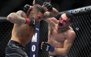 Фрэнсис Нганну отреагировал на победу Порье над Чендлером на UFC 281