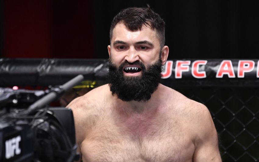Андрей Орловский: "Раньше курил больше, но жена уши надрала"