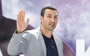 Владимир Кличко действительно мог возобновить карьеру ради боя с Дюбуа? Рассуждает авторитетный инсайдер