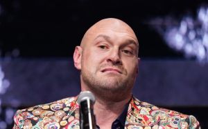 Брат Фьюри прокомментировал слухи о том, что Тайсона роняли в спаррингах в ходе подготовки к бою с Усиком