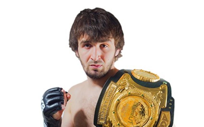 Забит Магомедшарипов дебютирует в UFC 5 августа 