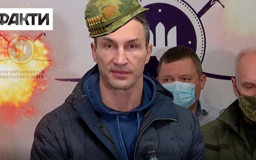Владимир Кличко пришел записаться в резервисты