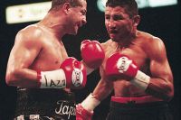 Бой года 1999 - Johnny Tapia vs Paulie Ayala I 