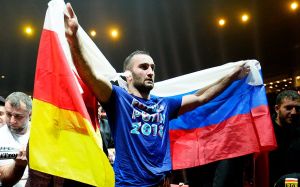  Виталий Сланов: "После боя с Усиком Мурат Гассиев перейдет в супертяжелый вес"