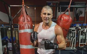Александр Гвоздик: "Для меня хорошая мотивация - отобрать пояса у Бивола и Бетербиева, потому что они русские"